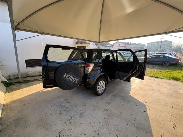 DAIHATSU Terios usata 41