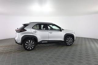 TOYOTA Yaris Cross usata 2
