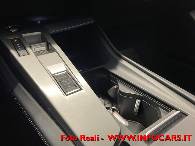 PEUGEOT 308 usata, con Sistema di navigazione