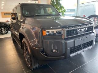 TOYOTA Land Cruiser usata, con Airbag