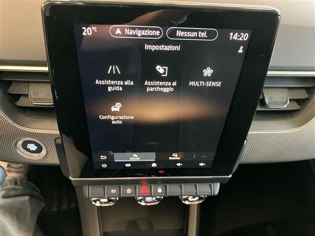 RENAULT Arkana usata, con USB