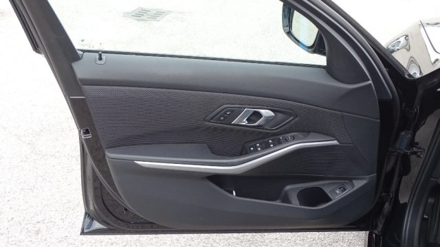 BMW 320 usata, con Limitatore di velocità