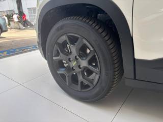 JEEP Avenger usata, con Bracciolo