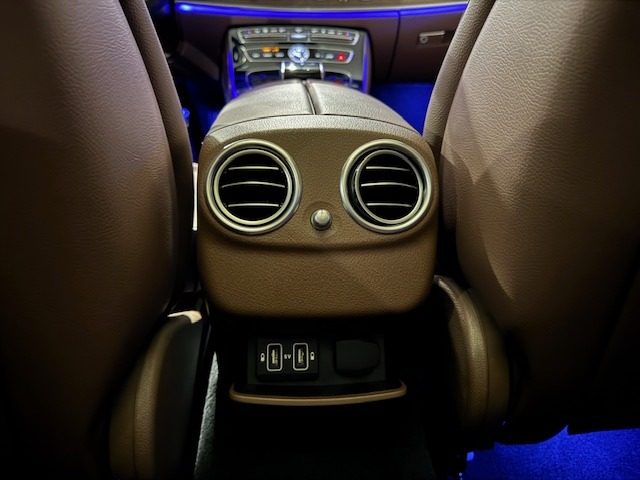 MERCEDES-BENZ E 300 usata, con Controllo vocale