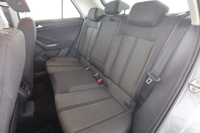 VOLKSWAGEN T-Roc usata 2
