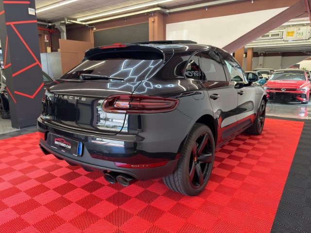 PORSCHE Macan usata, con Boardcomputer