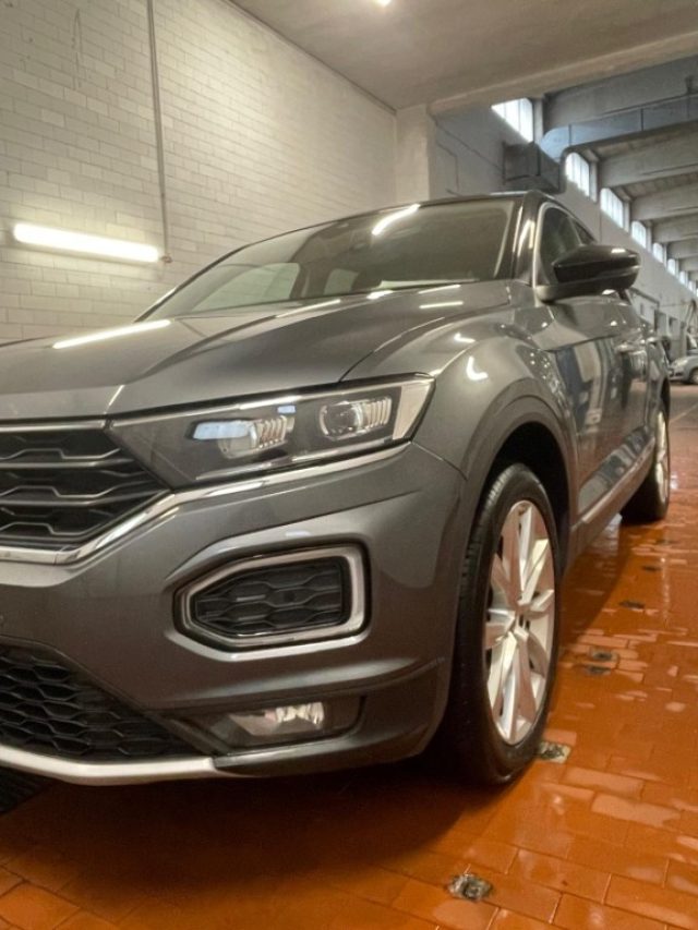 VOLKSWAGEN T-Roc usata, con Controllo trazione