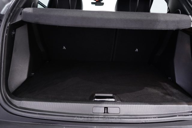 PEUGEOT 2008 usata, con Android Auto