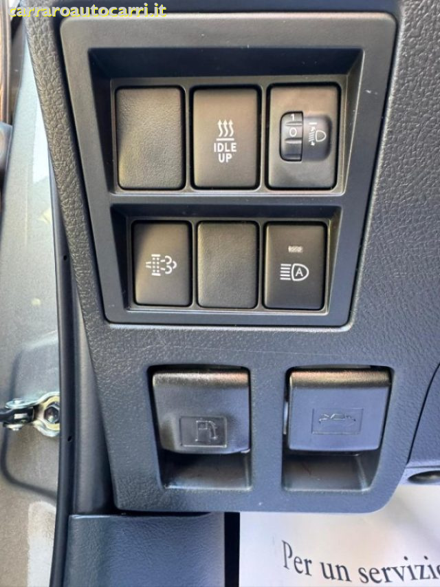 TOYOTA Hilux usata, con Servosterzo