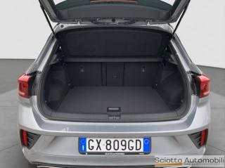 VOLKSWAGEN T-Roc usata, con Autoradio digitale