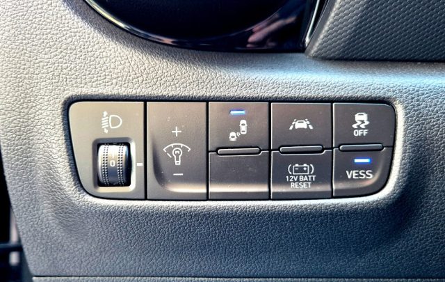 HYUNDAI Kona usata 30