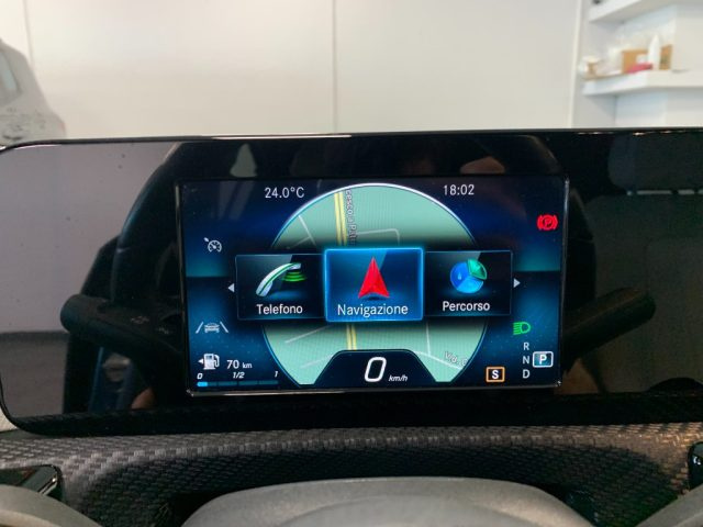 MERCEDES-BENZ A 180 usata, con Fari LED