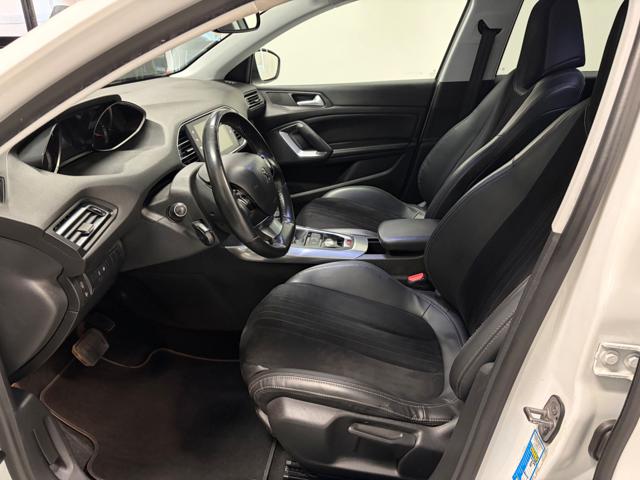 PEUGEOT 308 usata, con Cerchi in lega