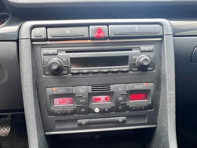 AUDI A4 usata, con Specchietti laterali elettrici