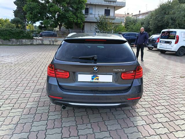 BMW 320 usata, con Autoradio