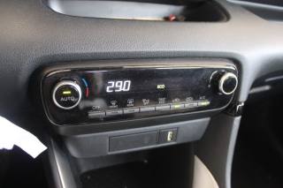 TOYOTA Yaris usata, con Sensore di pioggia
