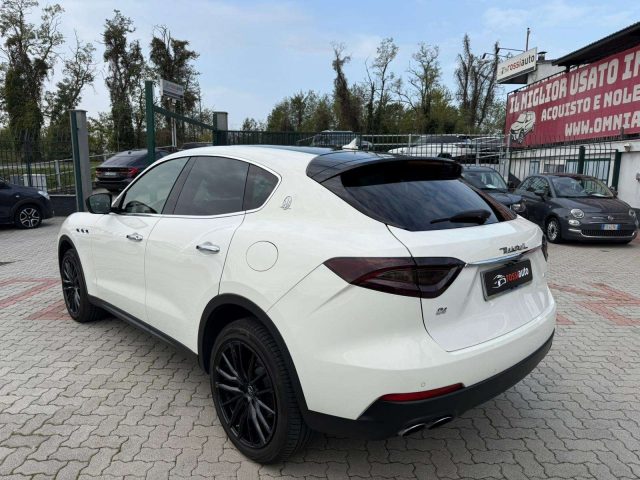 MASERATI Levante usata, con Antifurto