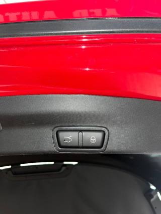 ALFA ROMEO Stelvio usata, con Cerchi in lega