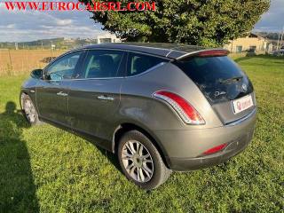 LANCIA Delta usata, con Autoradio