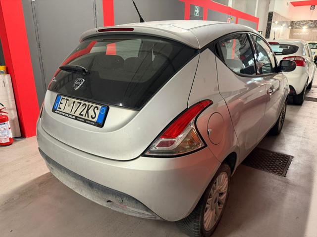 LANCIA Ypsilon usata, con Airbag testa