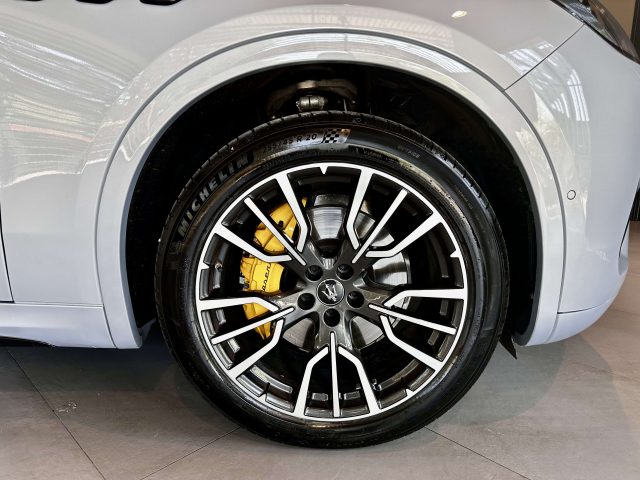 MASERATI Grecale usata, con Alzacristalli elettrici
