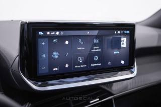 PEUGEOT 2008 usata, con Touch screen