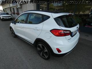 FORD Fiesta usata, con Autoradio
