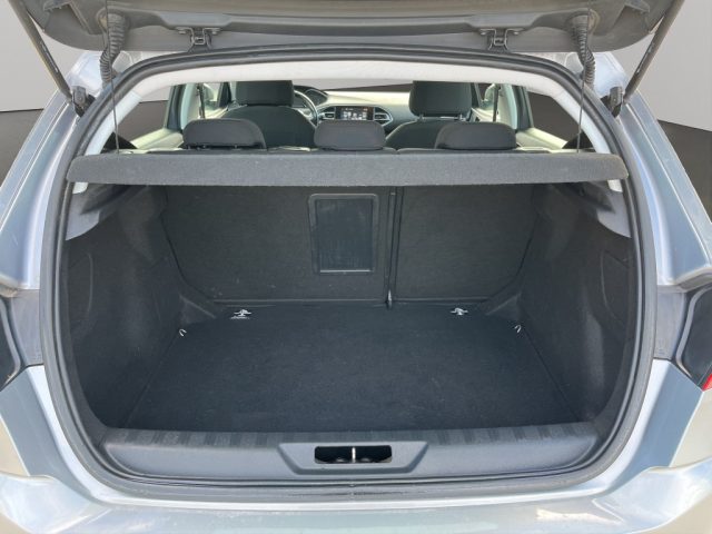 PEUGEOT 308 usata, con Bracciolo
