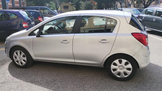 OPEL Corsa usata, con Immobilizzatore elettronico