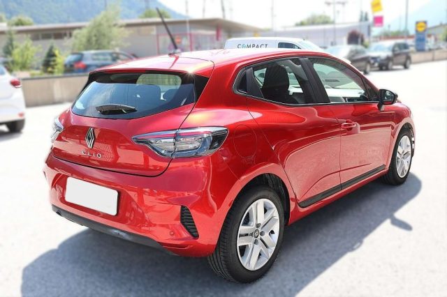 RENAULT Clio usata, con Autoradio