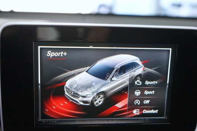 MERCEDES-BENZ GLC 220 usata, con Controllo trazione