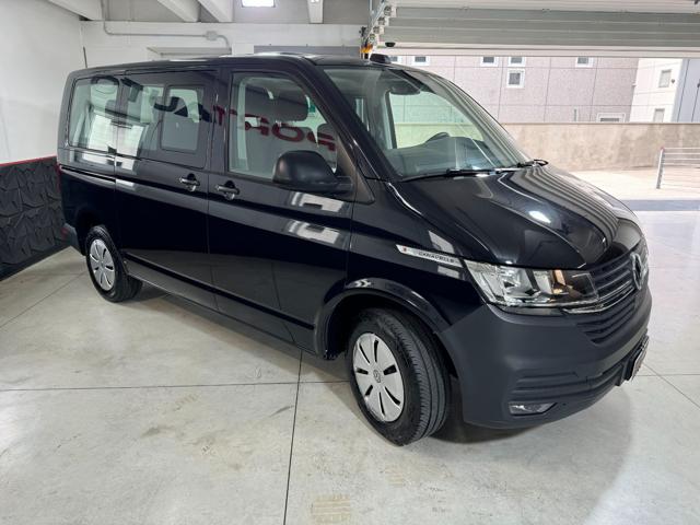 VOLKSWAGEN Caravelle usata, con Airbag Passeggero