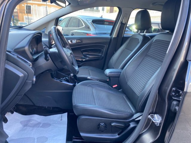 FORD EcoSport usata, con USB