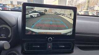 TOYOTA Yaris usata, con Bracciolo