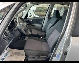 SUZUKI SX4 usata, con Sedile posteriore sdoppiato