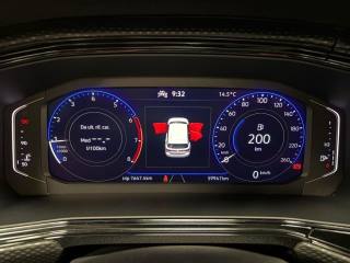 VOLKSWAGEN T-Cross usata, con USB