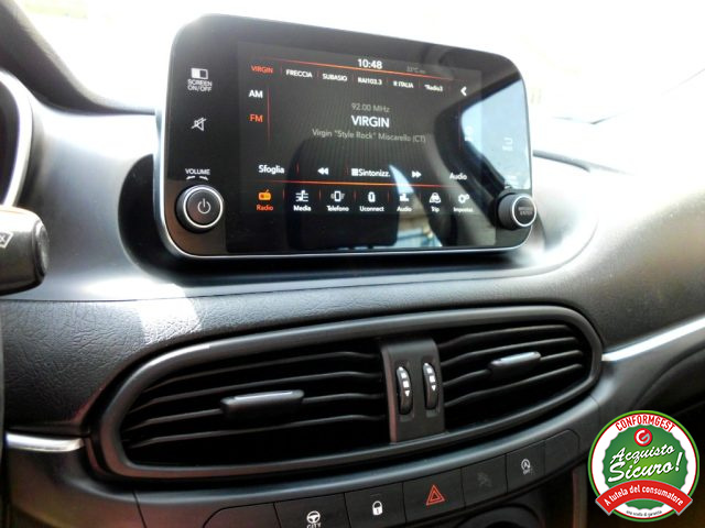 FIAT Tipo usata, con USB