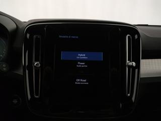 VOLVO XC40 usata, con Touch screen