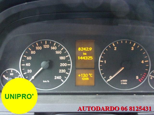 MERCEDES-BENZ A 180 usata, con Climatizzatore