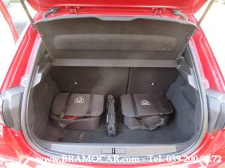 PEUGEOT 208 usata, con Fari LED