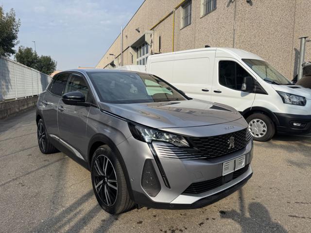 PEUGEOT 3008 usata, con Airbag