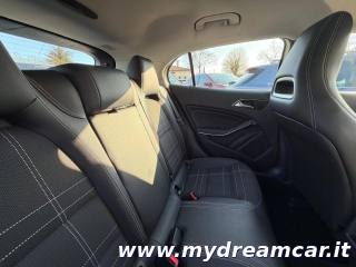 MERCEDES-BENZ GLA 180 usata, con Sensore di luce
