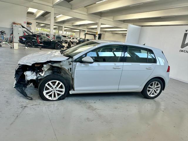 VOLKSWAGEN Golf usata, con Airbag Passeggero