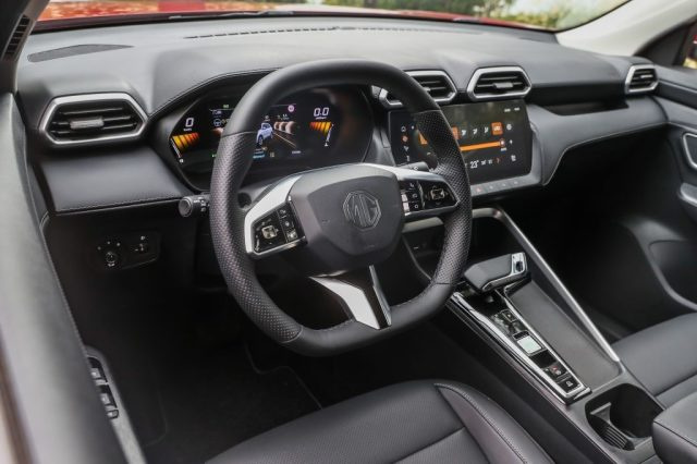 MG ZS usata, con Touch screen