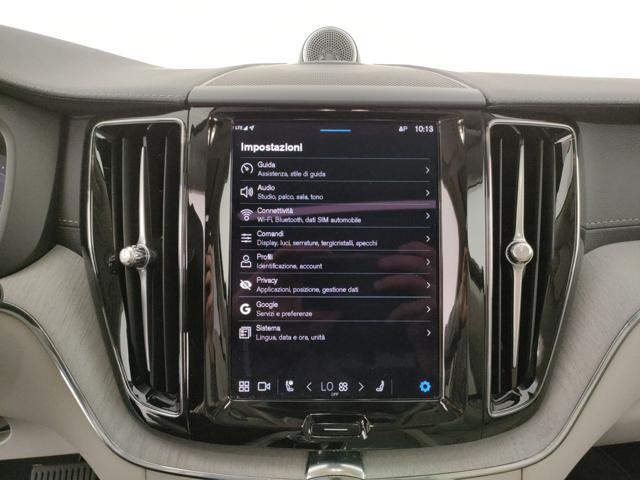 VOLVO XC60 usata, con Volante in pelle