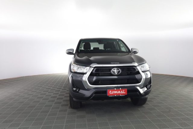 TOYOTA Hilux usata 0