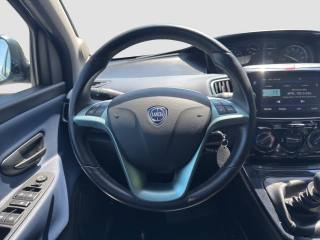 LANCIA Ypsilon usata 11