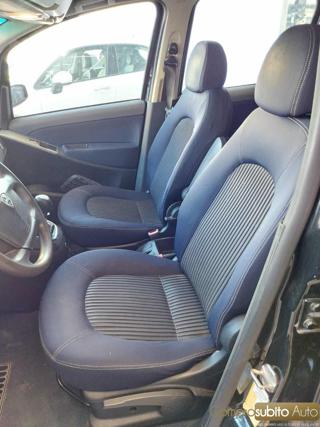 LANCIA MUSA usata, con Servosterzo