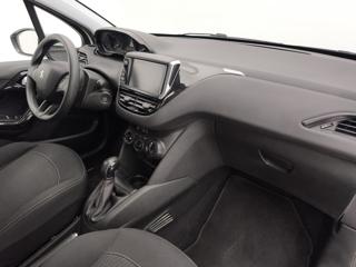 PEUGEOT 208 usata, con Hill holder