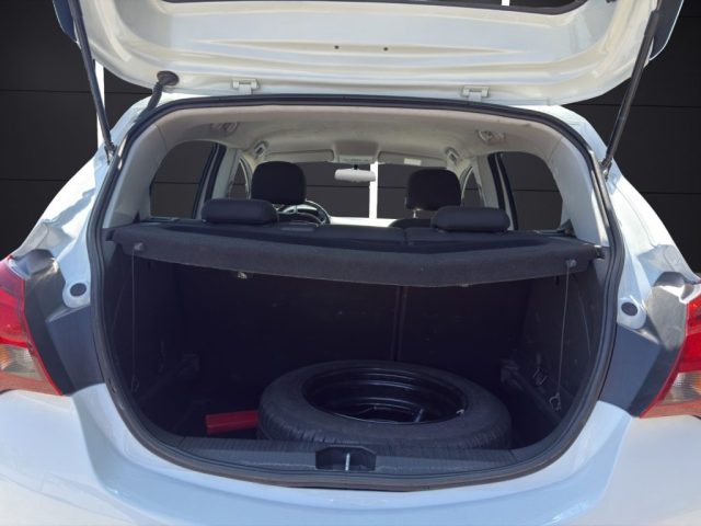 OPEL Corsa usata, con Airbag testa